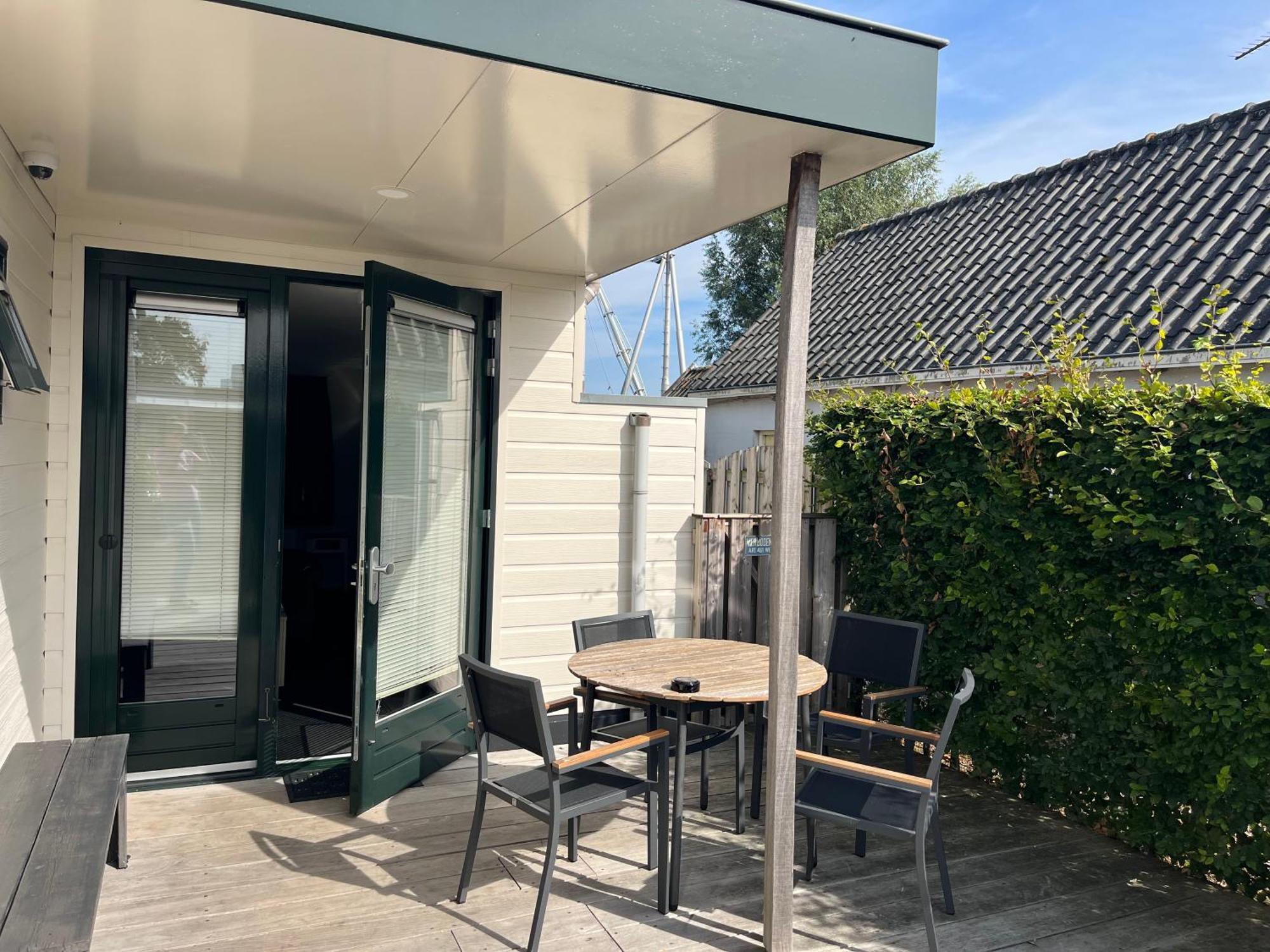 Visserslust - Woonboten & Appartementen Vinkeveen Exterior foto