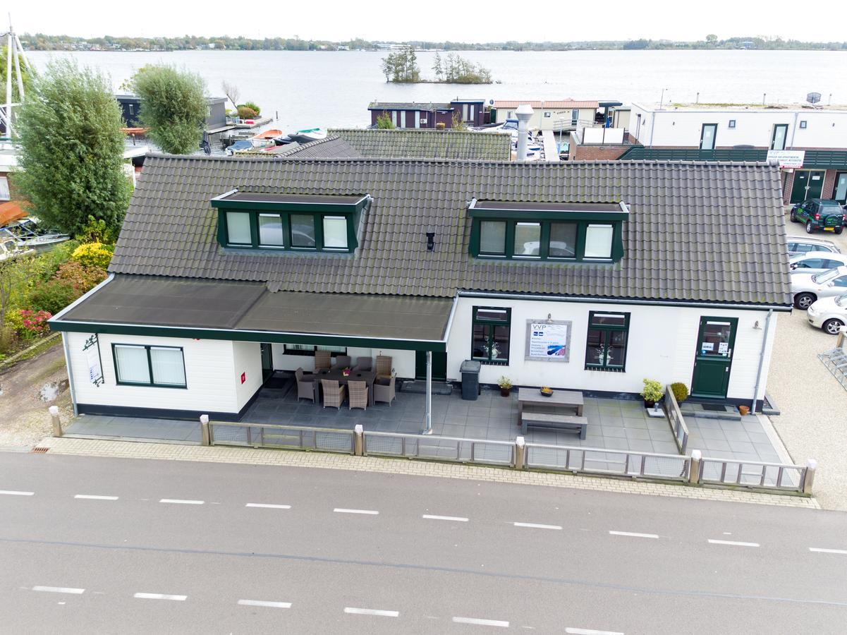 Visserslust - Woonboten & Appartementen Vinkeveen Exterior foto